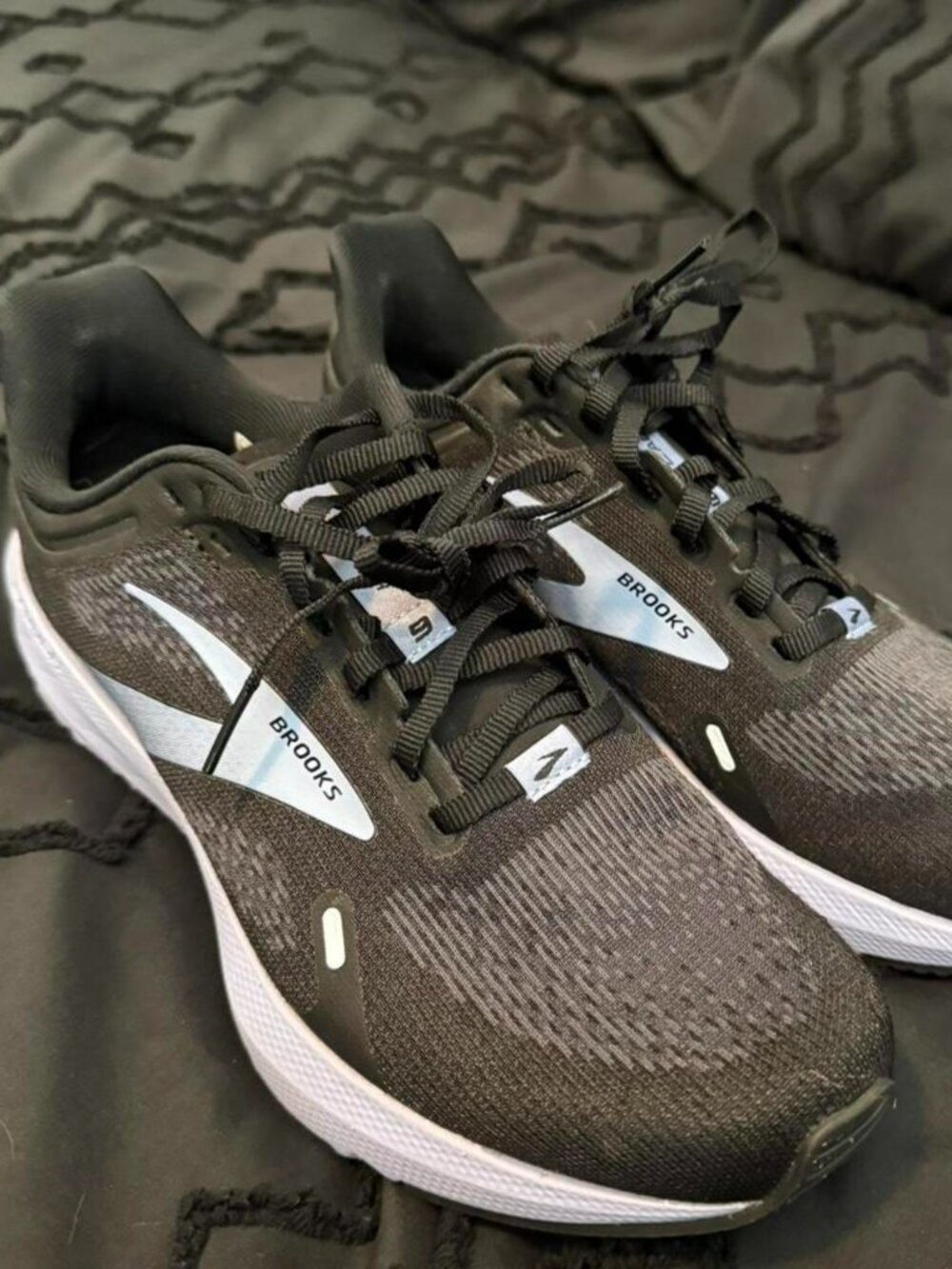 Brooks Women's Black Trainers